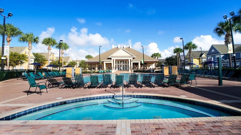 Relaxing 3BR Haven for 8 at Seven Dwarfs