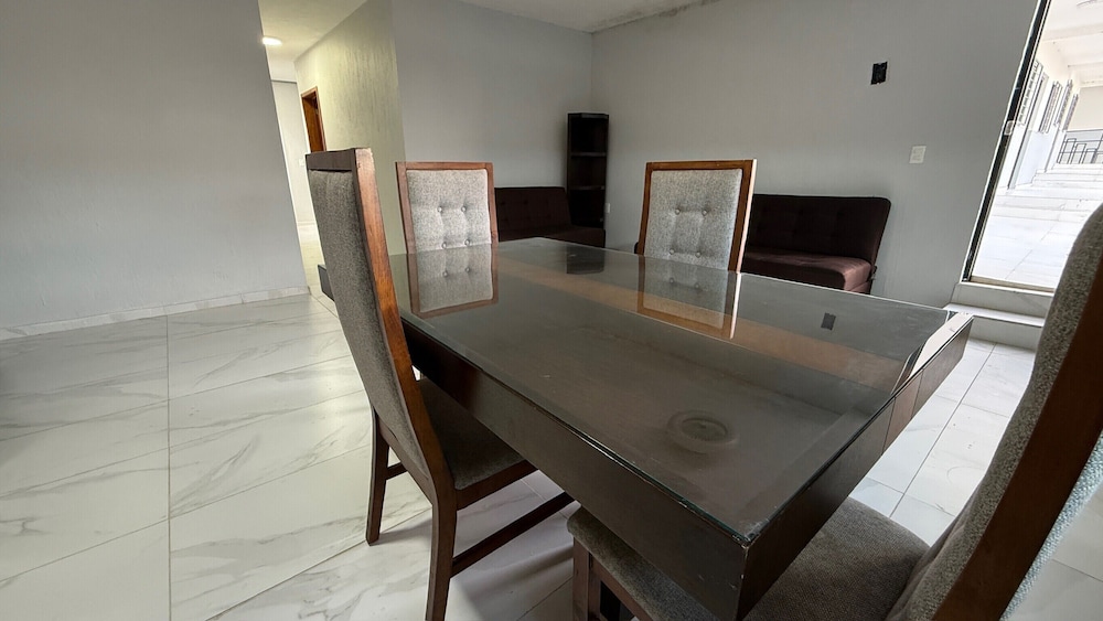 Residencia Gran Coyula Orange 512B