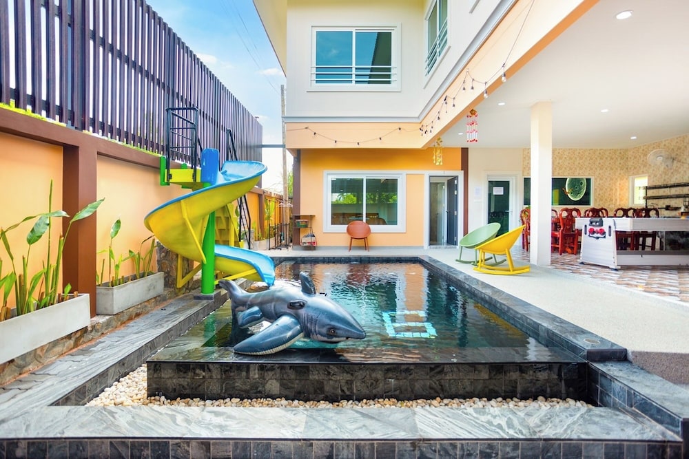 99 Pool Villa
