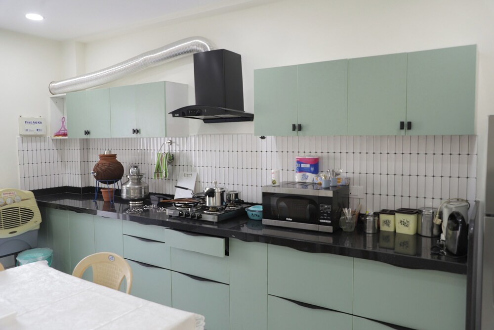 V & U Homestay Sadar