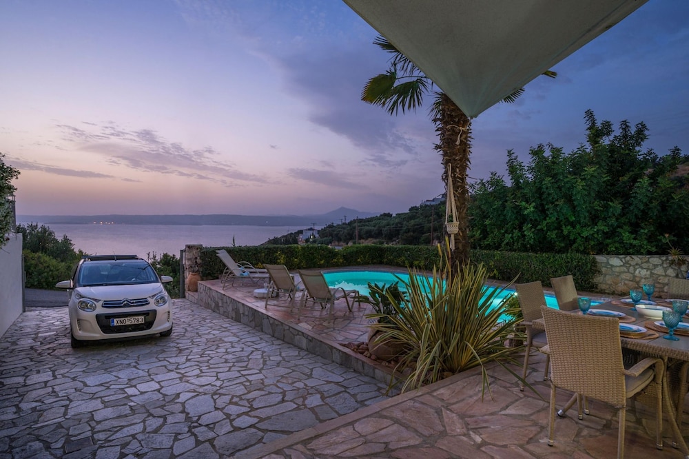 Villa Nicolas
