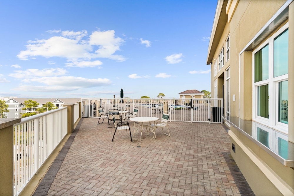 Grand Panama Beach Resort by Panhandle Getaways