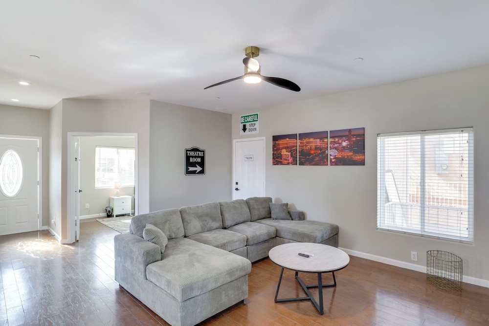 7 Mi to Fremont Street: Spacious Vegas Home!