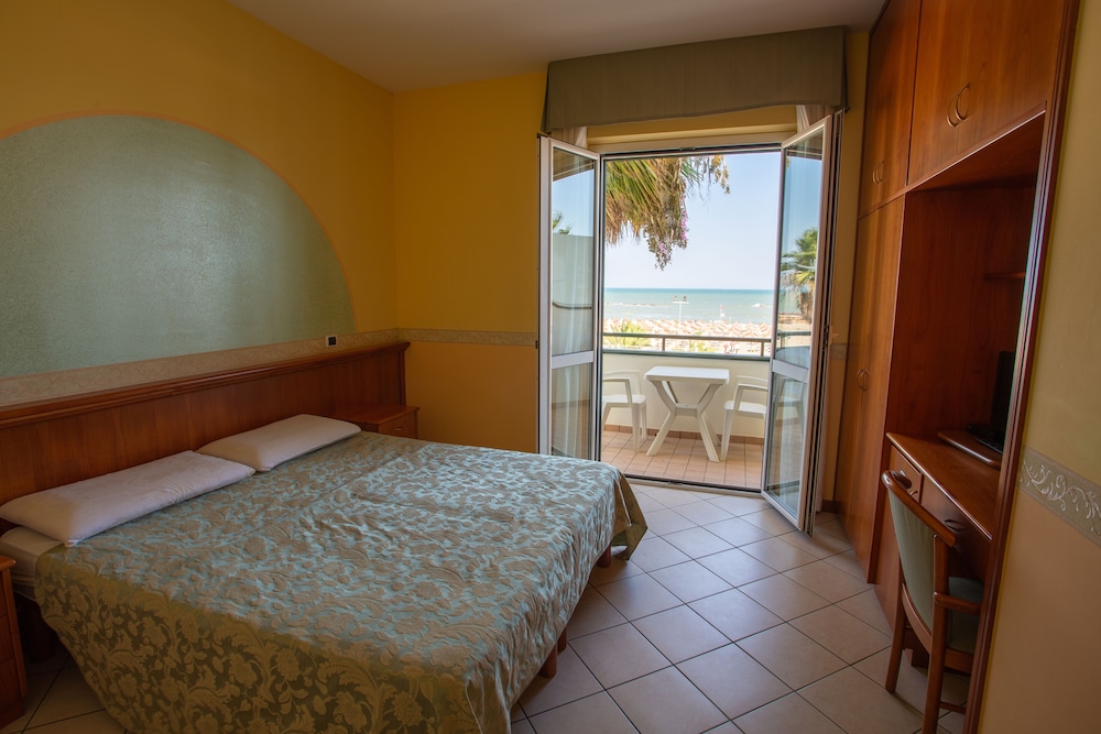 HOTEL ROMA