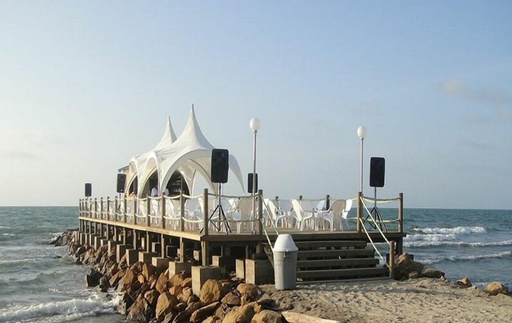 Cabañas Frente a la Playa 010