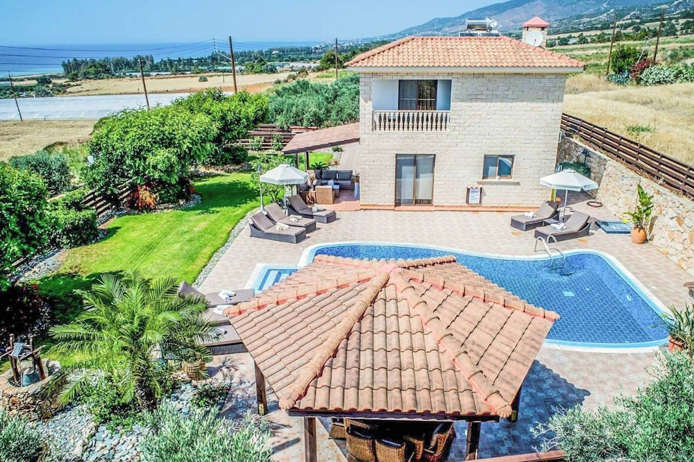 Villa Nikos Argaka