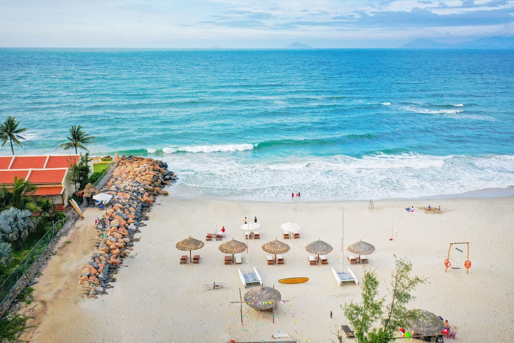 Victoria Hoi An Beach Resort & Spa