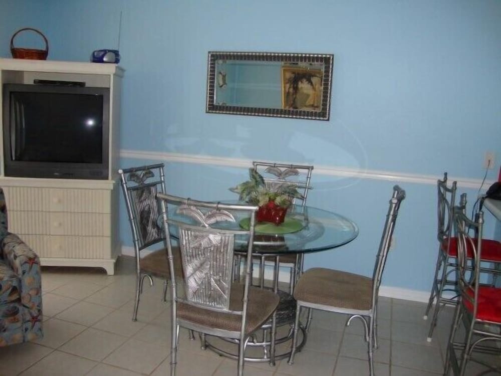 Tern Key Realty & Rentals
