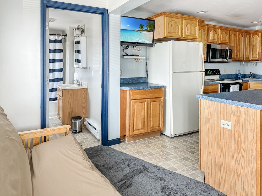 Ocean Air Suites - Property Image 19