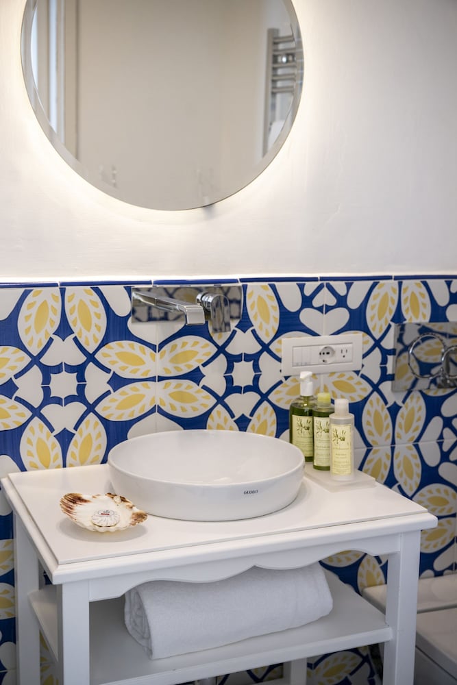 Estate4home - Casetta Arienzo
