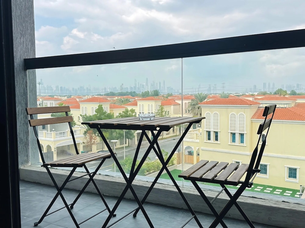 Golden Wood Views 1