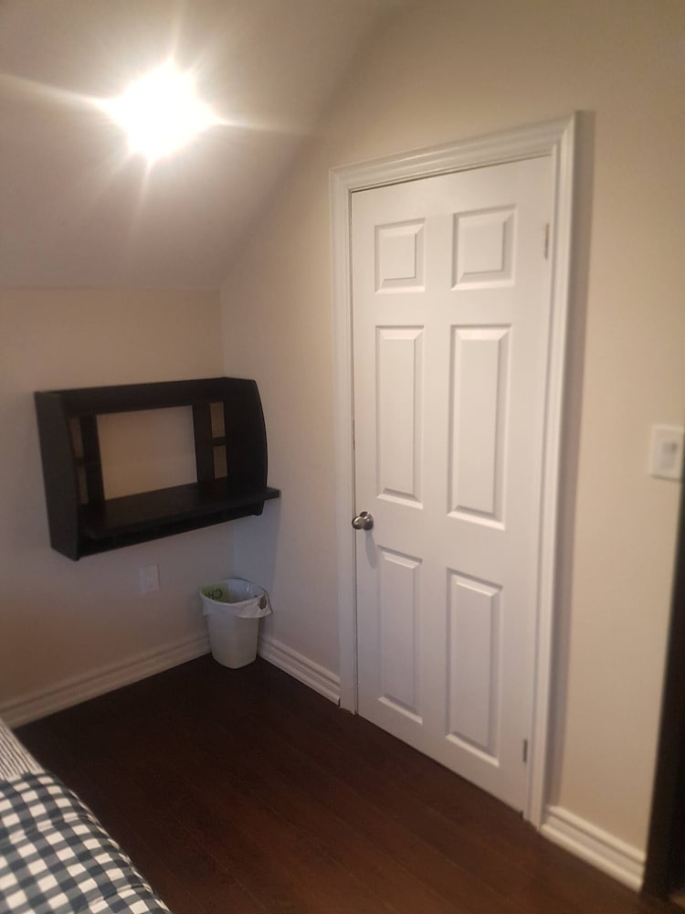 3 Bedroom House Brampton Toronto Canada
