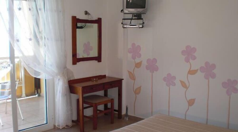 Nostalgia Apartments
