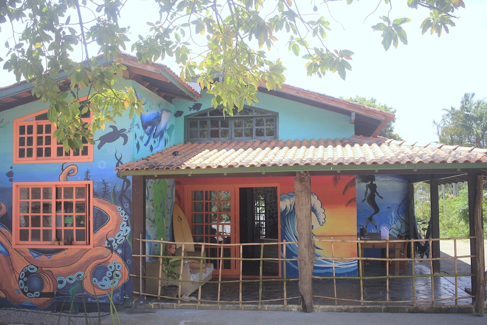 Off Ocean Hostel