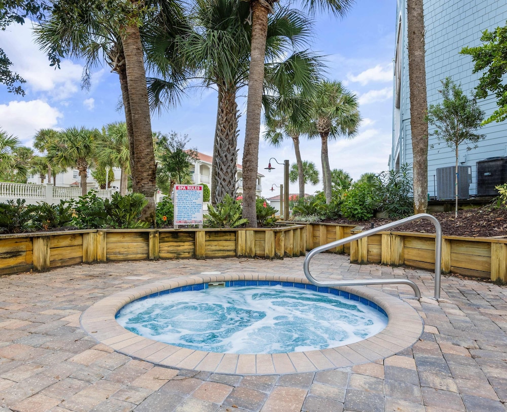 Hibiscus By the Sea - Stay for 5