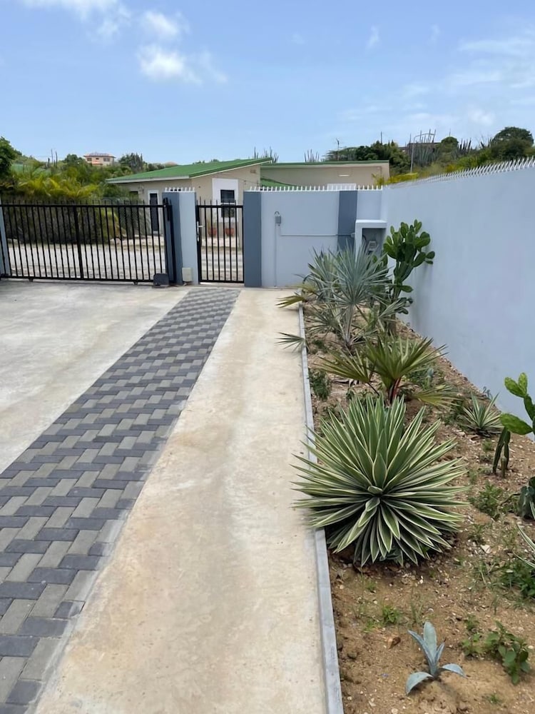 3 Bed Villa Sleeps 5 With Pets & Enclosed Garden view 2