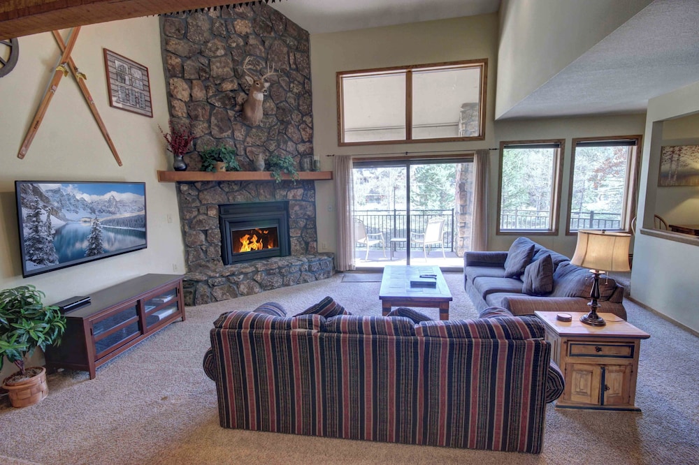 Enclave 5 by SummitCove Vacation Lodging