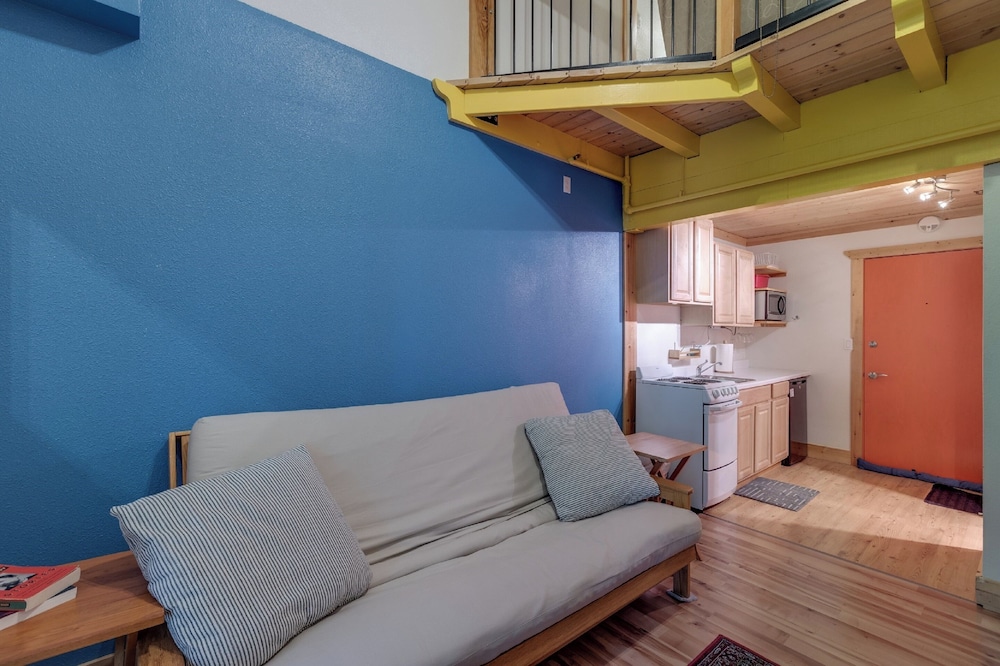 Mt Baker Lodging Condo - Perfect for Smaller Families on the Go