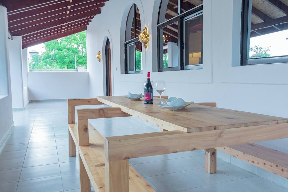 Luxurious Diani Beach Villa With Private Pool