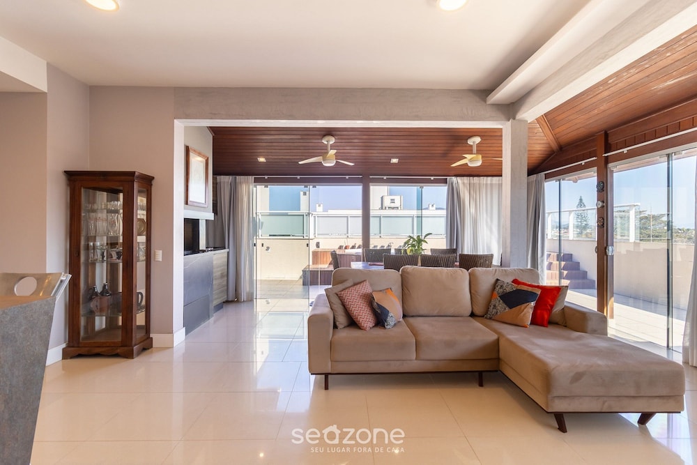 Atico C/jacuzzi en Cond Frente al Mar Vic0401