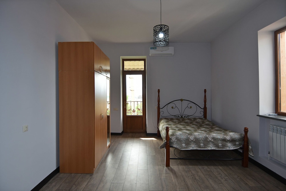 Villa in Nork