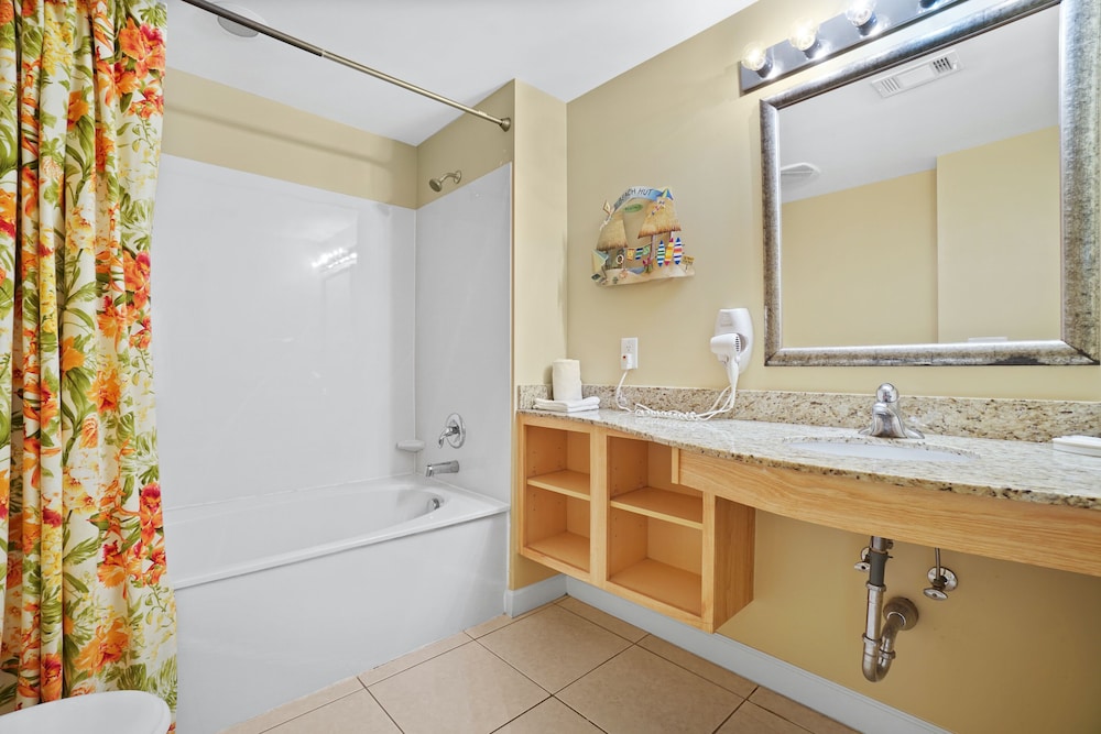 Splash Beach Resort by Panhandle Getaways
