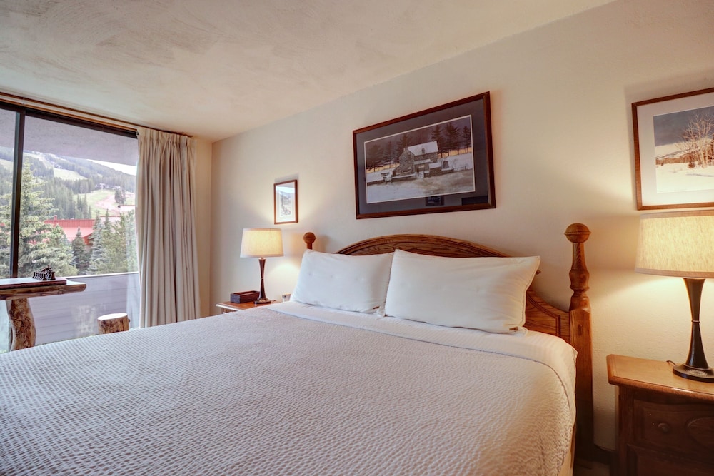 SkyRun Copper Mountain Resort Vacation Lodging