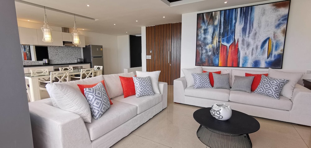 Aqua Samui Villas