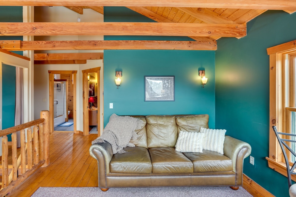 Massachusetts Vacation Rental w/ Deck & Grill