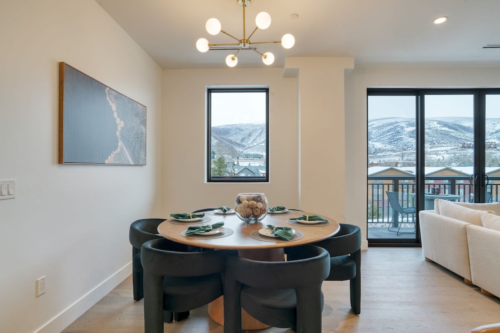 Alpine Oasis Luxury Living Near Vail With Outdoor Oasis Pool and Game Room