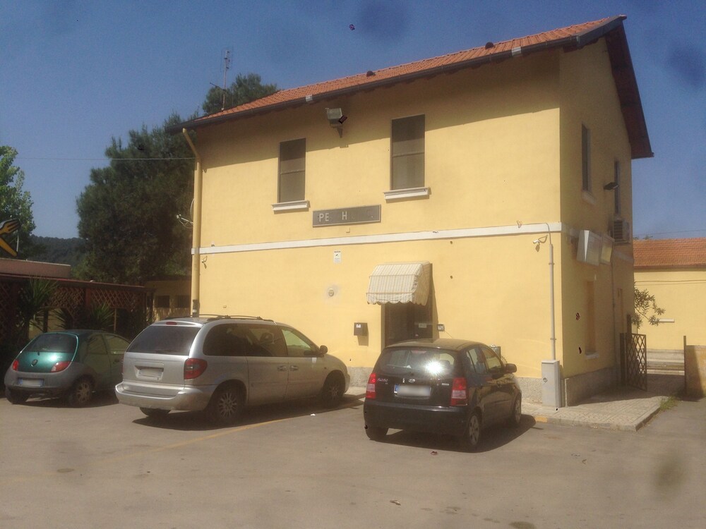 Photo 18