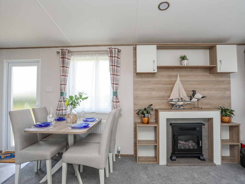 Moondunes - Pwllheli