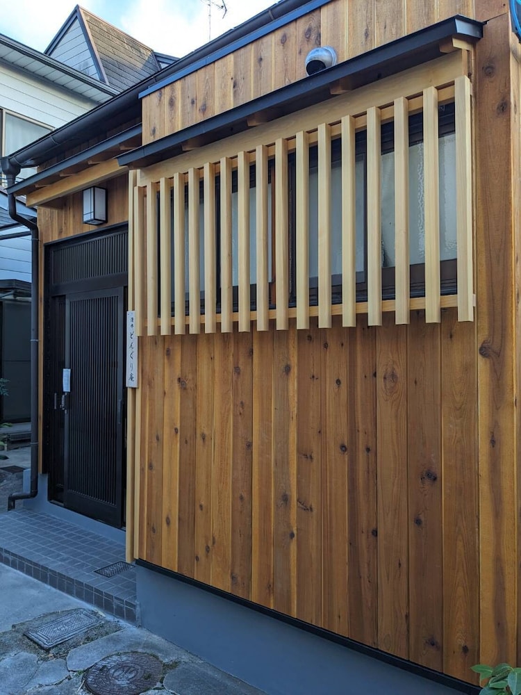Dongurian view 3