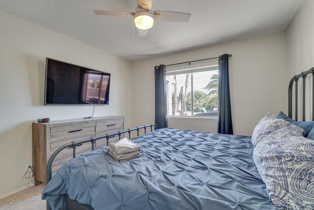 Havasu Paradise w/ Private Pool, Hot Tub & Casita!