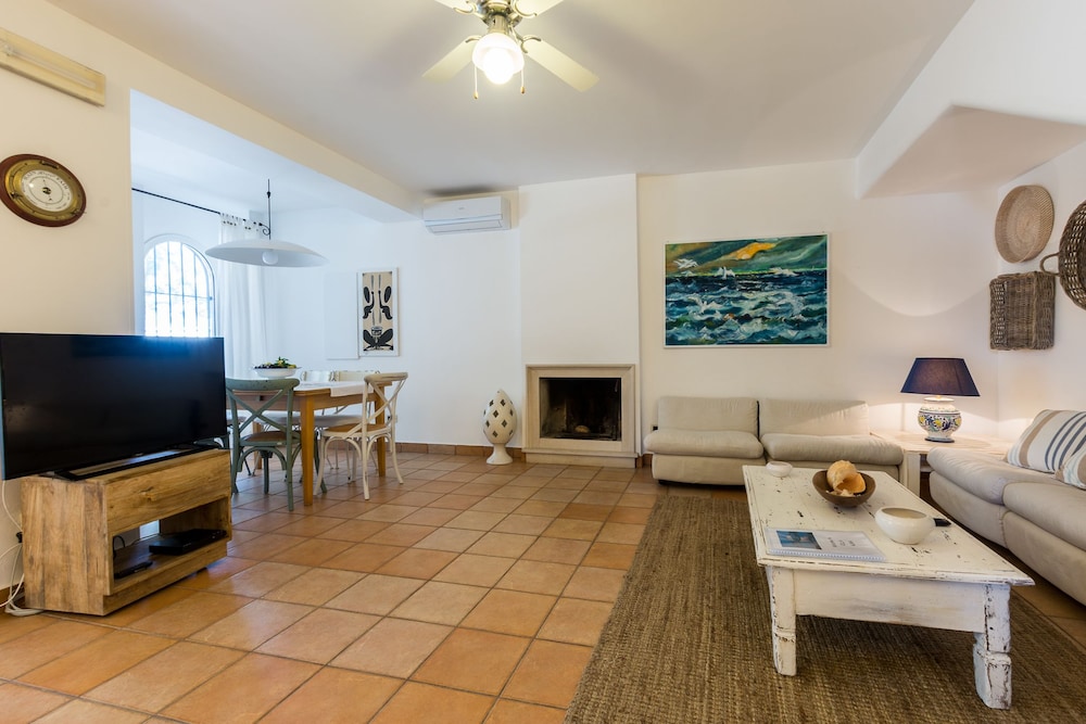 Villa Alma