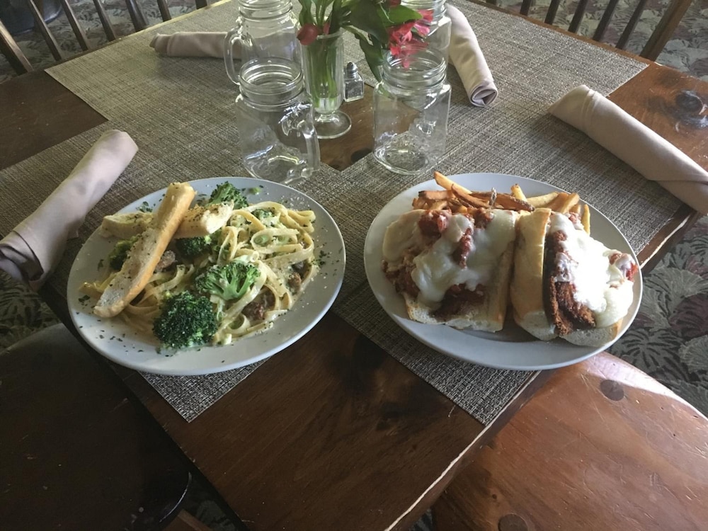 The Upper Pass Lodge at Magic Mountain