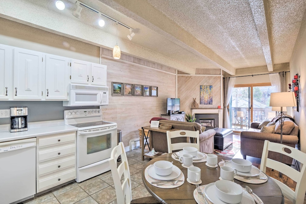 2 Blocks to Main St: Downtown Frisco Condo! view 4