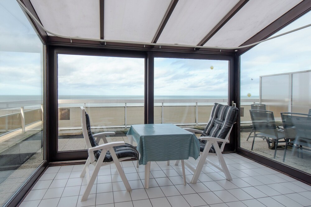Apartment in Middelkerke Near the Beach
