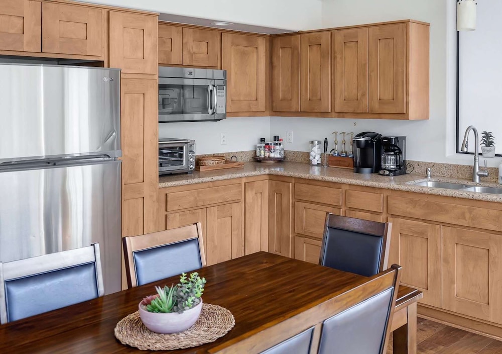 Mammoth Rock Retreat-villa Amazing Views-sleeps 4