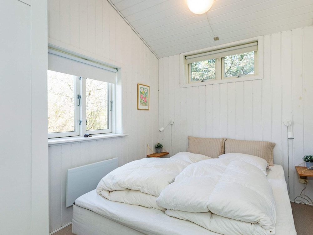 6 Person Holiday Home in Blokhus