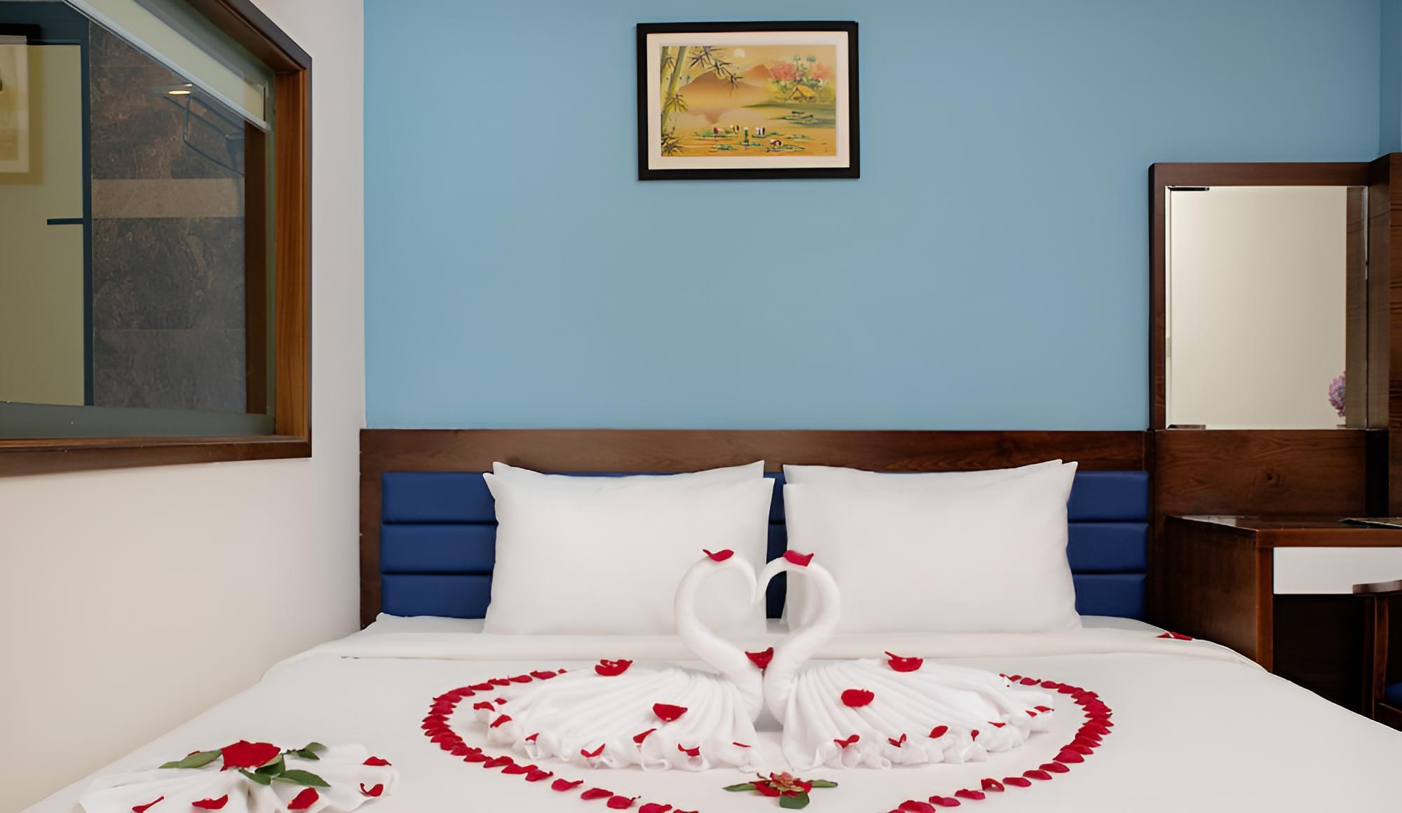 Sapphire Hotel