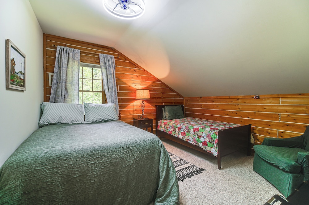 1 Mi to Rangeley Lake: Cabin w/ Wraparound Deck!