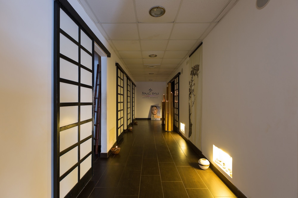 Silver Hotel