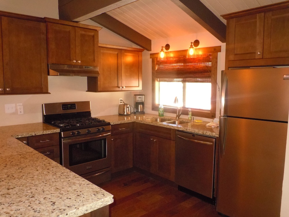 Snow Summit Townhouse Rentals & Sales