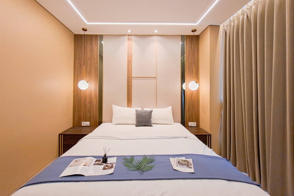 Cozy Living 2Br At Ciputra International Apartment