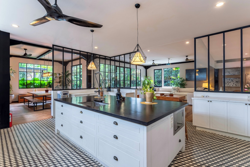 Bon Ton Villa By Betterplace