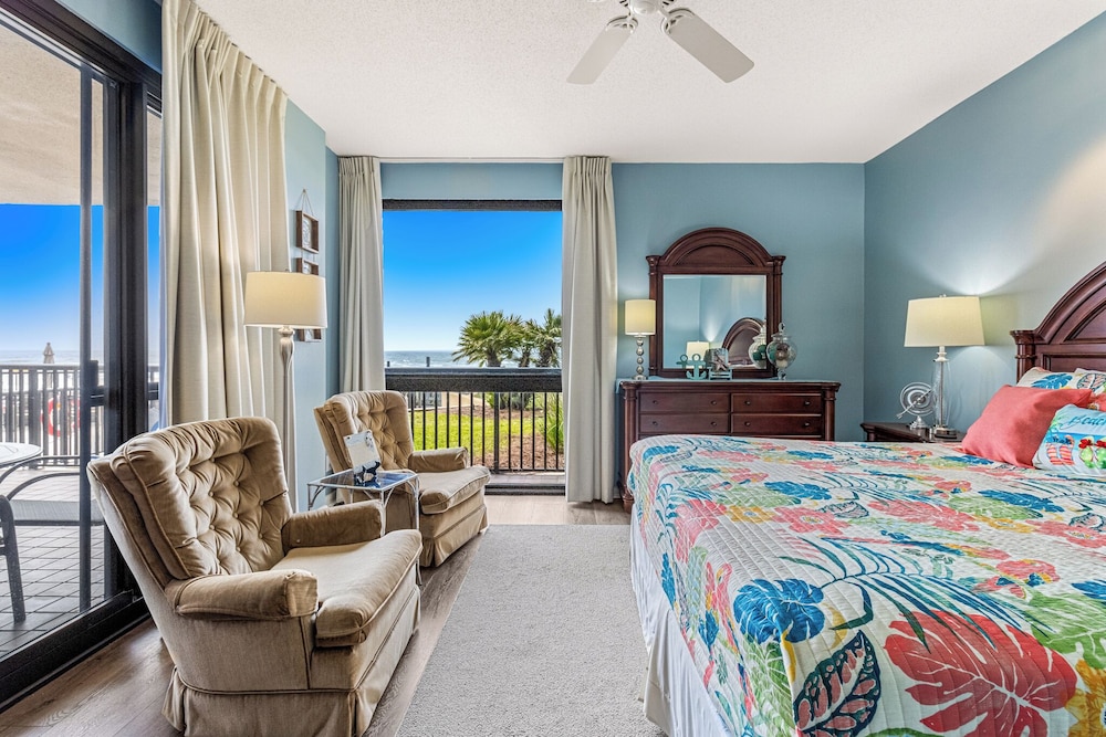 Romar House by Southern Vacation Rentals
