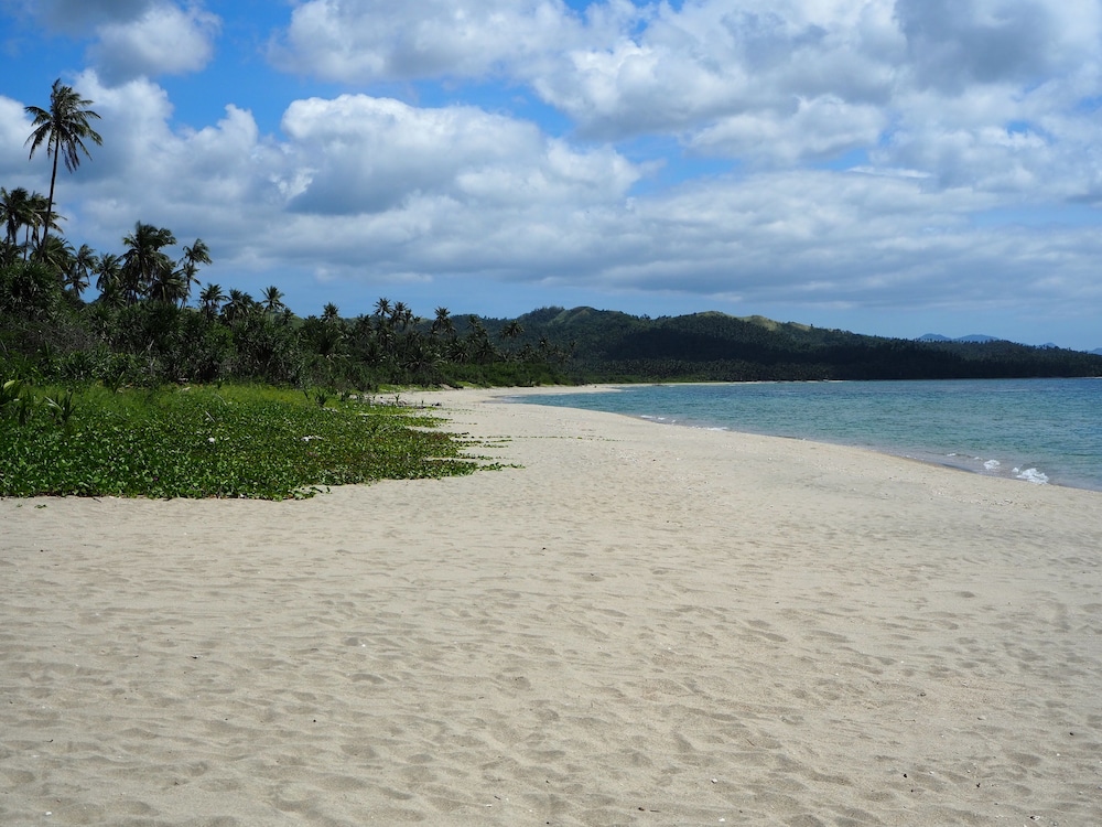 Footprints Beach Resort 99