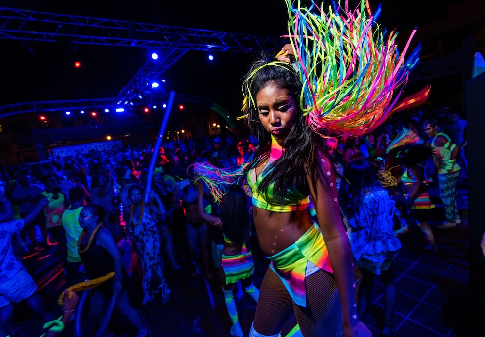 Los Cabos Vacations - Hotel Riu Santa Fe - All Inclusive - Property Image 23