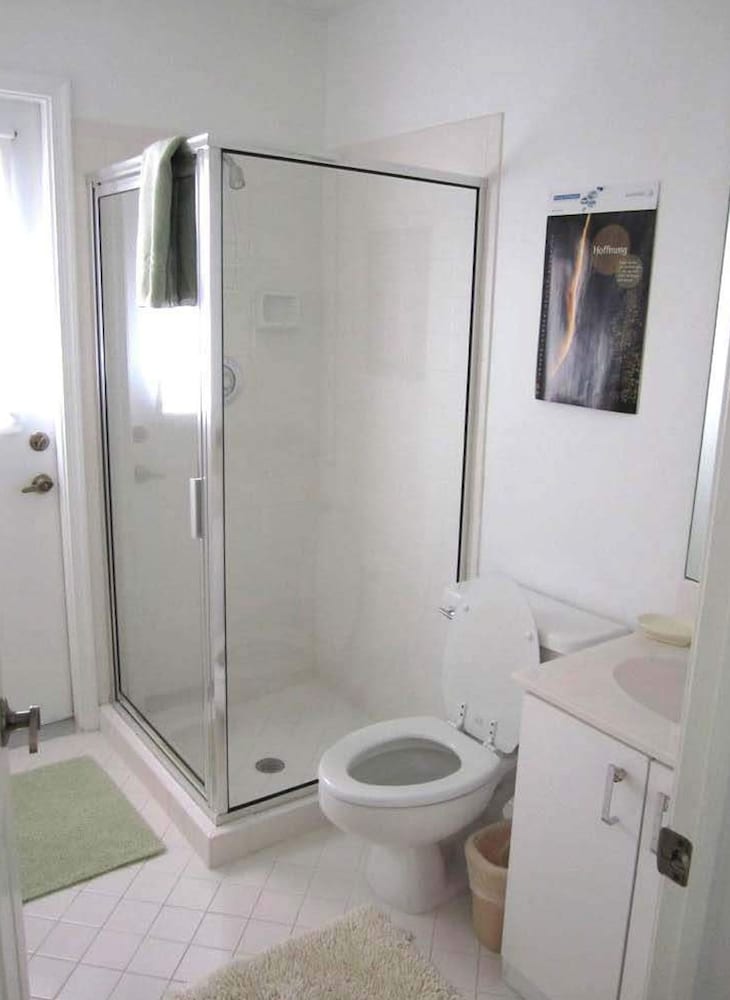 Altaira - top Location Lake View Pool Spa 4 Bed